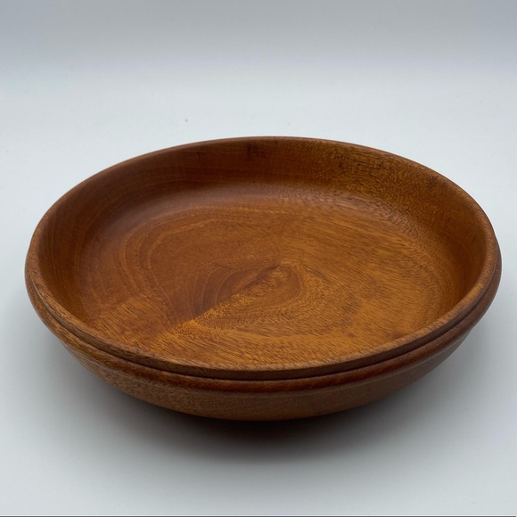 Subtle Accent - Picture 2 of 4